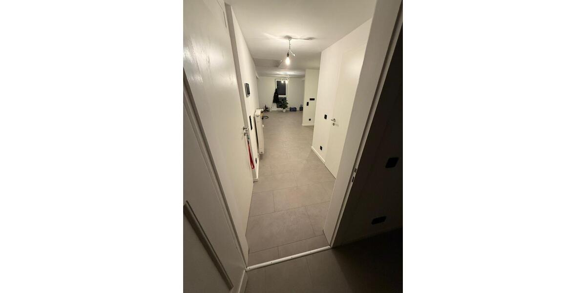 Dachgeschoßwohnung Kreuztal - 1 Zimmer, 60 m&sup2;, 720&euro; | Angebot:25660350