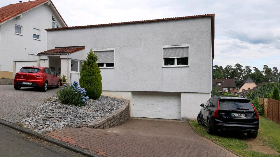 Mehrfamilienhaus, Wohnhaus Birken-Honigsessen Honigsessen - 8 Zimmer, 200 m&sup2;, 385.000&euro; | Angebot:25477388