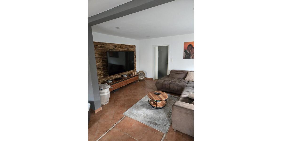 Mehrfamilienhaus, Wohnhaus Haiger - 9 Zimmer, 230 m&sup2;, 599.000&euro; | Angebot:26072521