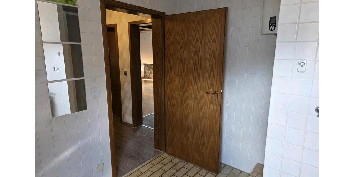 Dachgeschoßwohnung Herdorf - 4 Zimmer, 100 m&sup2;, 155.000&euro; | Angebot:26889413