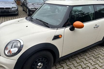 Mini ONE 237.000 km 2.700 &euro; Siegen 57080