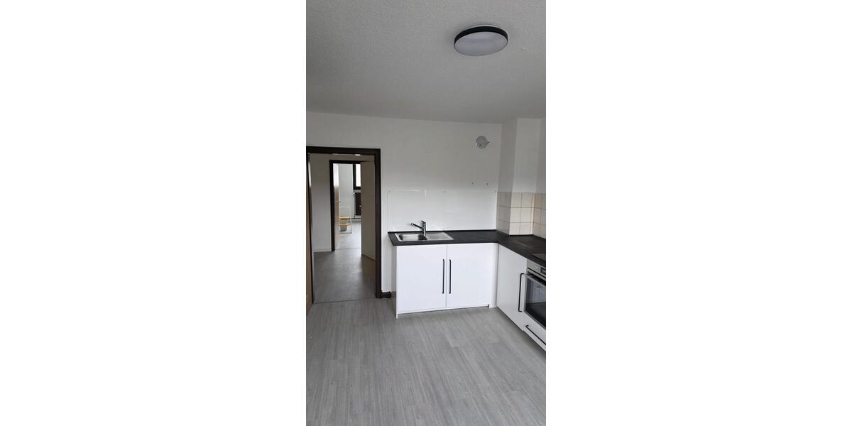 Etagenwohnung Siegen - 4 Zimmer, 85 m&sup2;, 920&euro; | Angebot:25874330