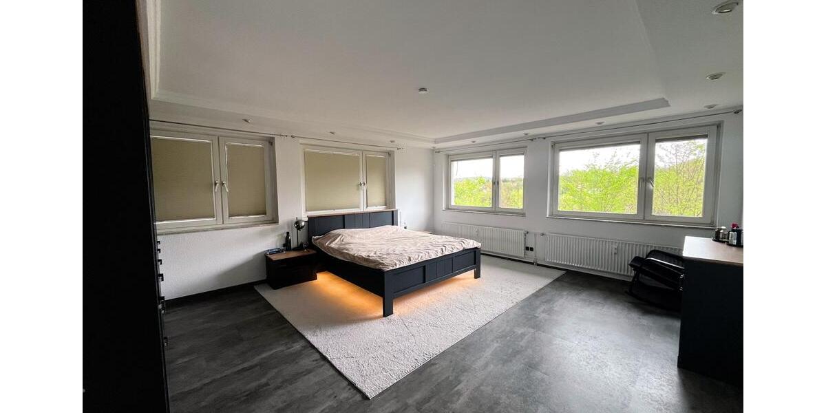 Terrassenwohnung Wissen - 4 Zimmer, 150 m&sup2;, 950&euro; | Angebot:26441225