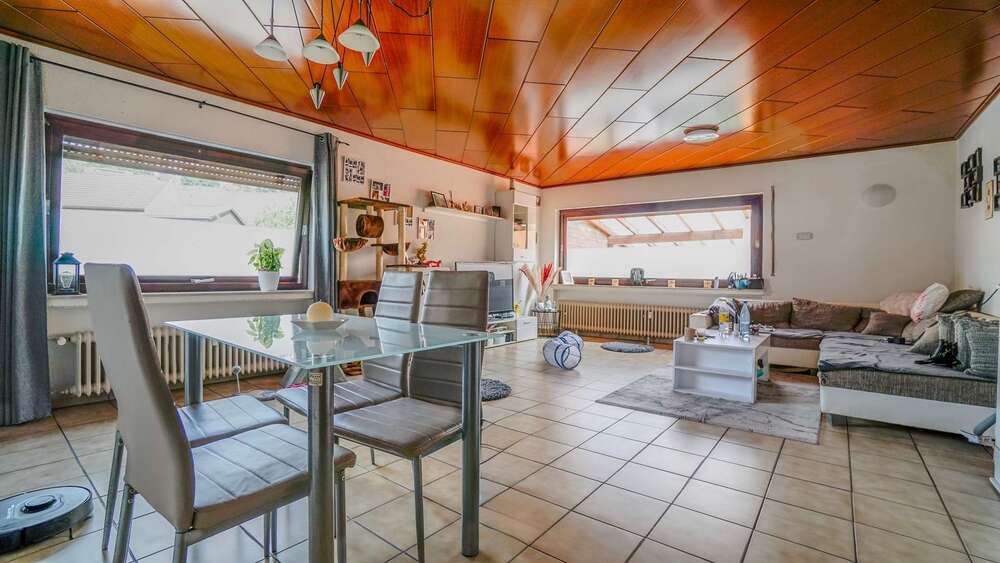 Wohn - und Gewerbeobjekt mit 5 Einheiten in Herborn OT - Mehrfamilienhaus, Wohnhaus Herborn | Angebot:27091203