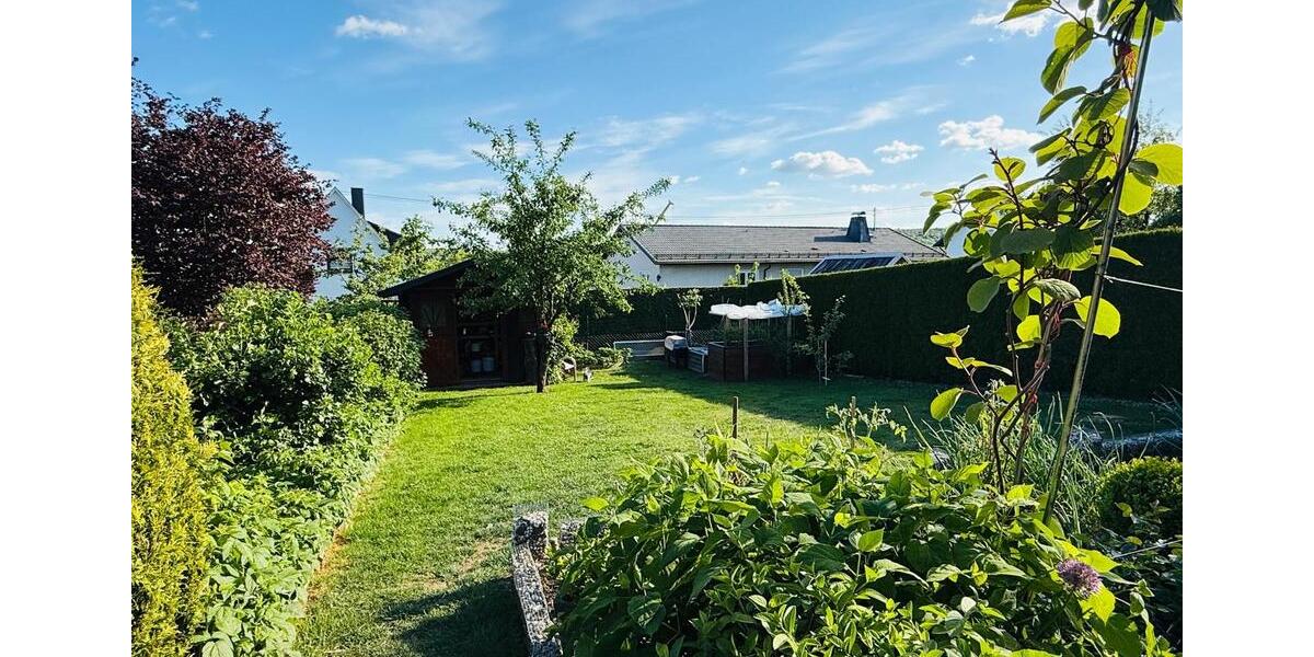 Doppelhaushälfte Siegen Eiserfeld - 7 Zimmer, 170 m&sup2;, 290.000&euro; | Angebot:26085155