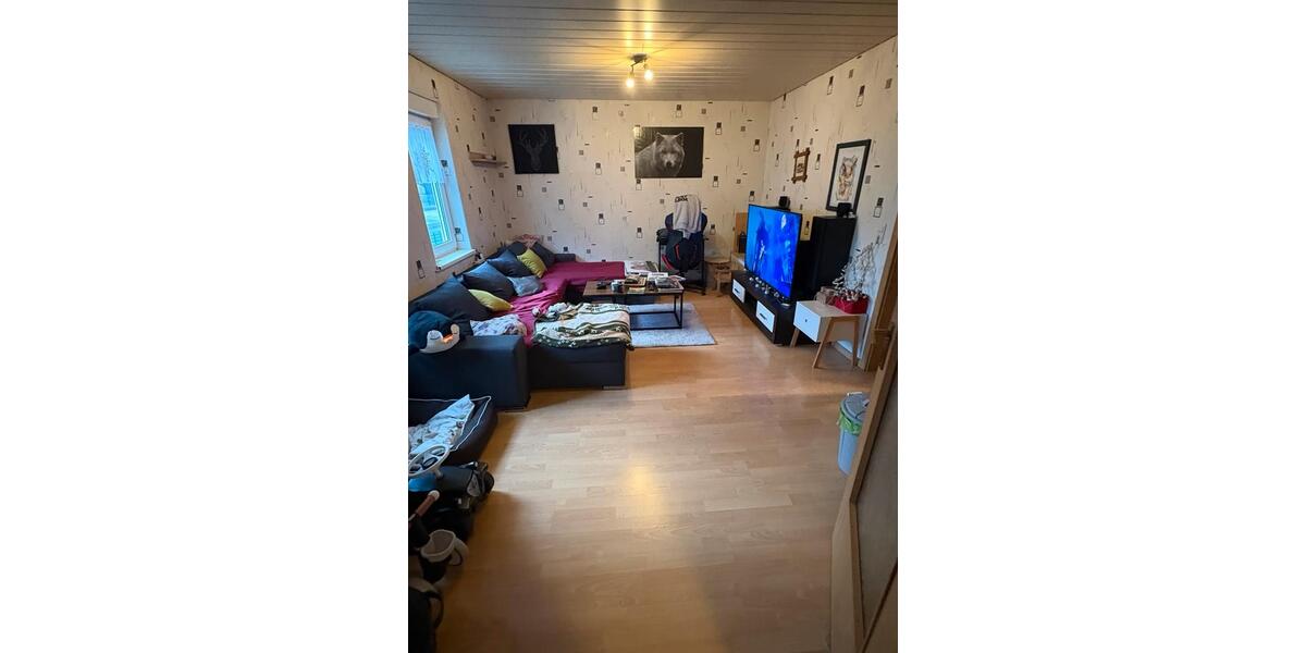 Hochparterre Herdorf - 3 Zimmer, 80 m&sup2;, 500&euro; | Angebot:25925110