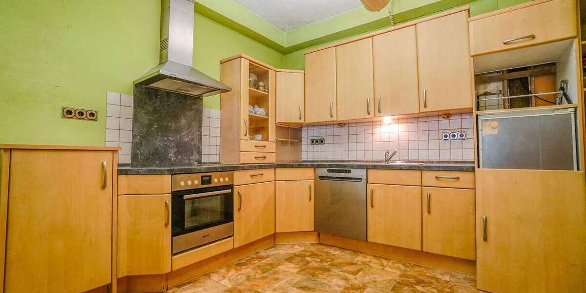 Wohn - und Gewerbeobjekt mit 5 Einheiten in Herborn OT - Mehrfamilienhaus, Wohnhaus Herborn | Angebot:27091203