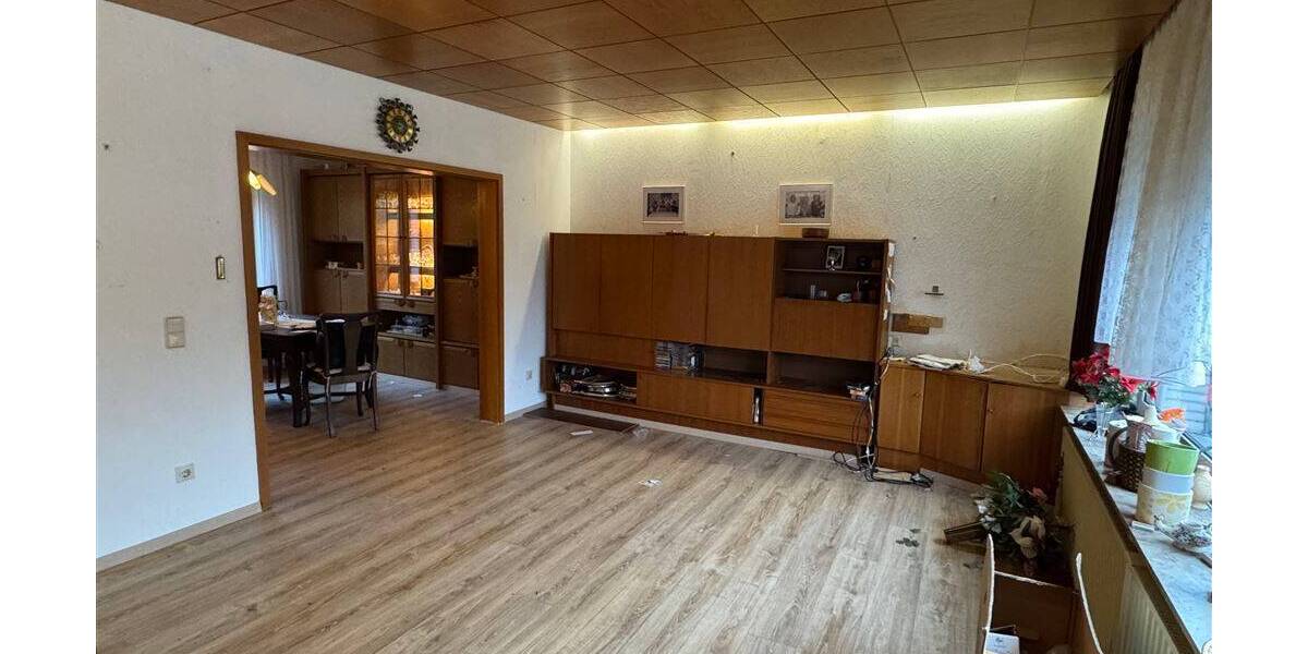 Mehrfamilienhaus, Wohnhaus Kirchhundem Welschen Ennest - 5 Zimmer, 172 m&sup2;, 159.000&euro; | Angebot:25734606