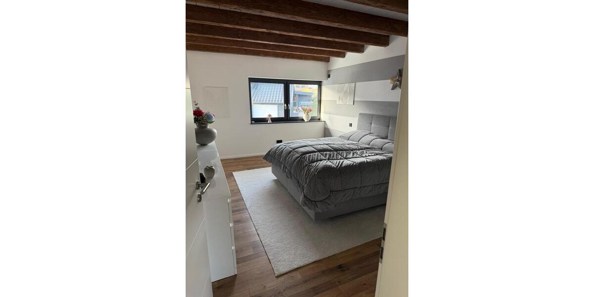 Villa Dillenburg Frohnhausen - 7 Zimmer, 418 m&sup2;, 688.000&euro; | Angebot:25218920