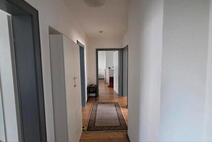 Wohnung Hachenburg - 2.5 Zimmer, 85 m&sup2;, 650&euro; | Angebot:25299177