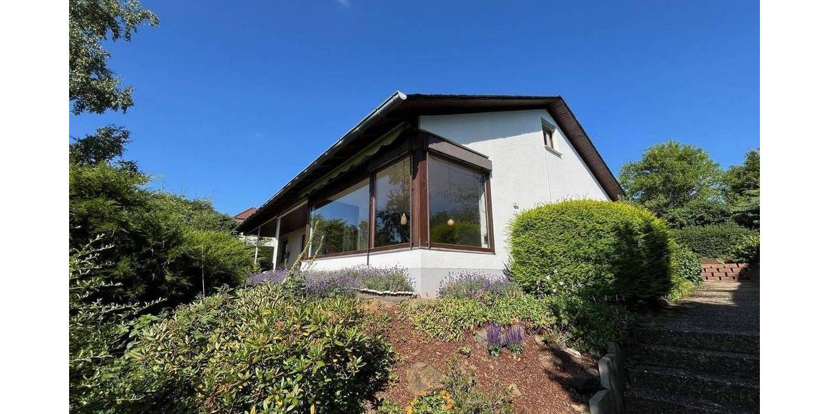 Einfamilienhaus Dillenburg - 7 Zimmer, 131 m&sup2;, 369.000&euro; | Angebot:25667771