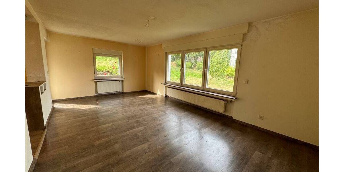 Einfamilienhaus Kirchhundem Oberhundem - 5 Zimmer, 125 m&sup2;, 129.000&euro; | Angebot:25682547