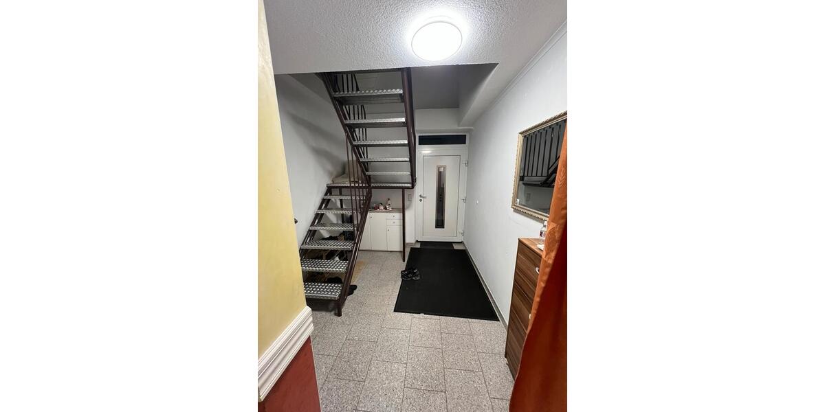 Mehrfamilienhaus, Wohnhaus Hellenhahn-Schellenberg Schellenberg - 8 Zimmer, 202 m&sup2;, 300.000&euro; | Angebot:26042285