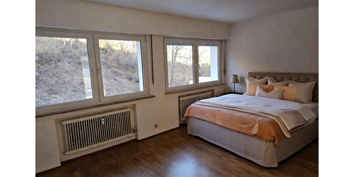 Etagenwohnung Reichshof - 3 Zimmer, 84 m&sup2;, 750&euro; | Angebot:25903370