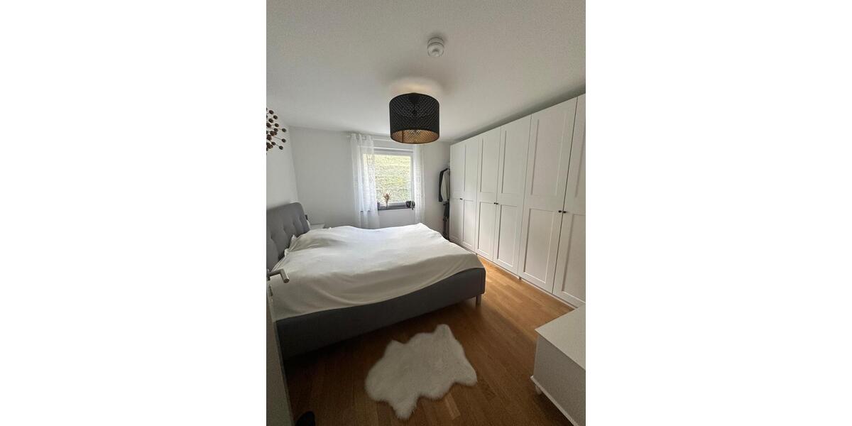 Hochparterre Siegen Dillnhütten - 3 Zimmer, 92 m&sup2;, 960&euro; | Angebot:25841783