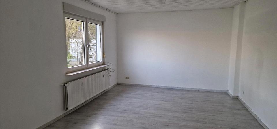 Etagenwohnung Siegen - 1 Zimmer, 72 m&sup2;, 755&euro; | Angebot:26034988