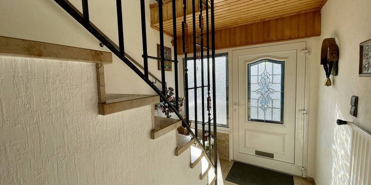 Doppelhaushälfte Kirchhundem / Heinsberg Heinsberg - 1 Zimmer, 196 m&sup2;, 130.000&euro; | Angebot:25688448