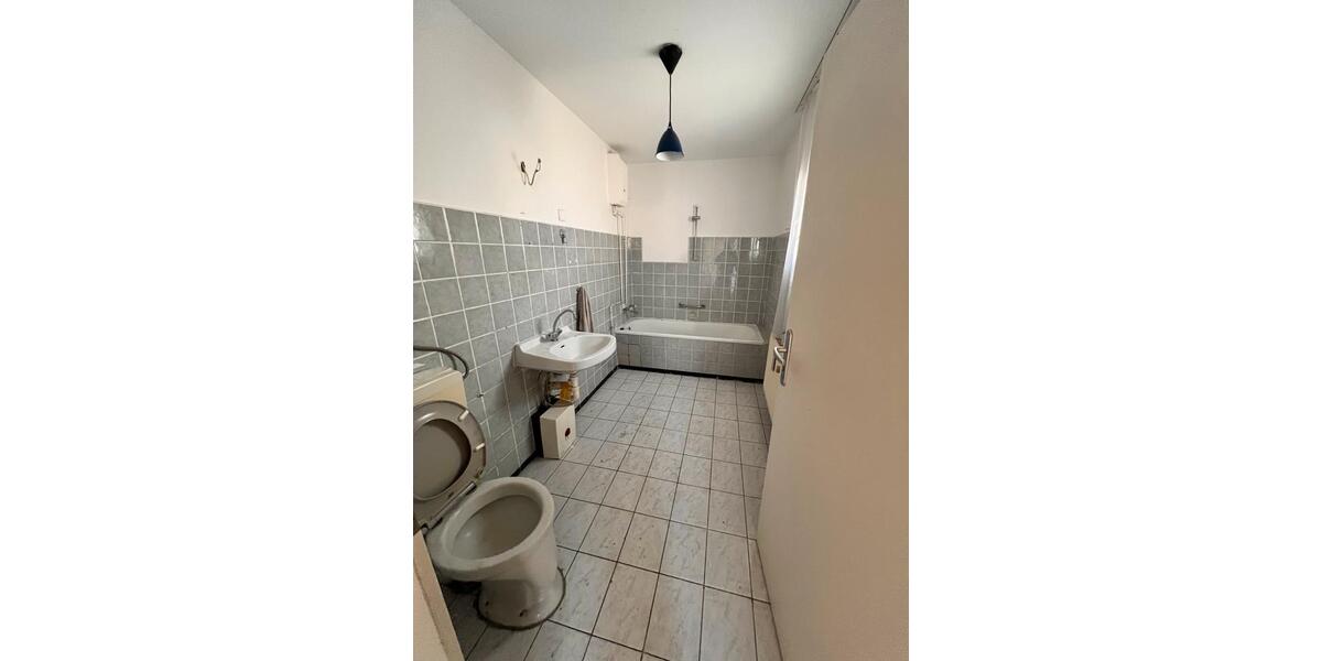 Mehrfamilienhaus, Wohnhaus Herdorf - 8 Zimmer, 230 m&sup2;, 155.000&euro; | Angebot:25419353