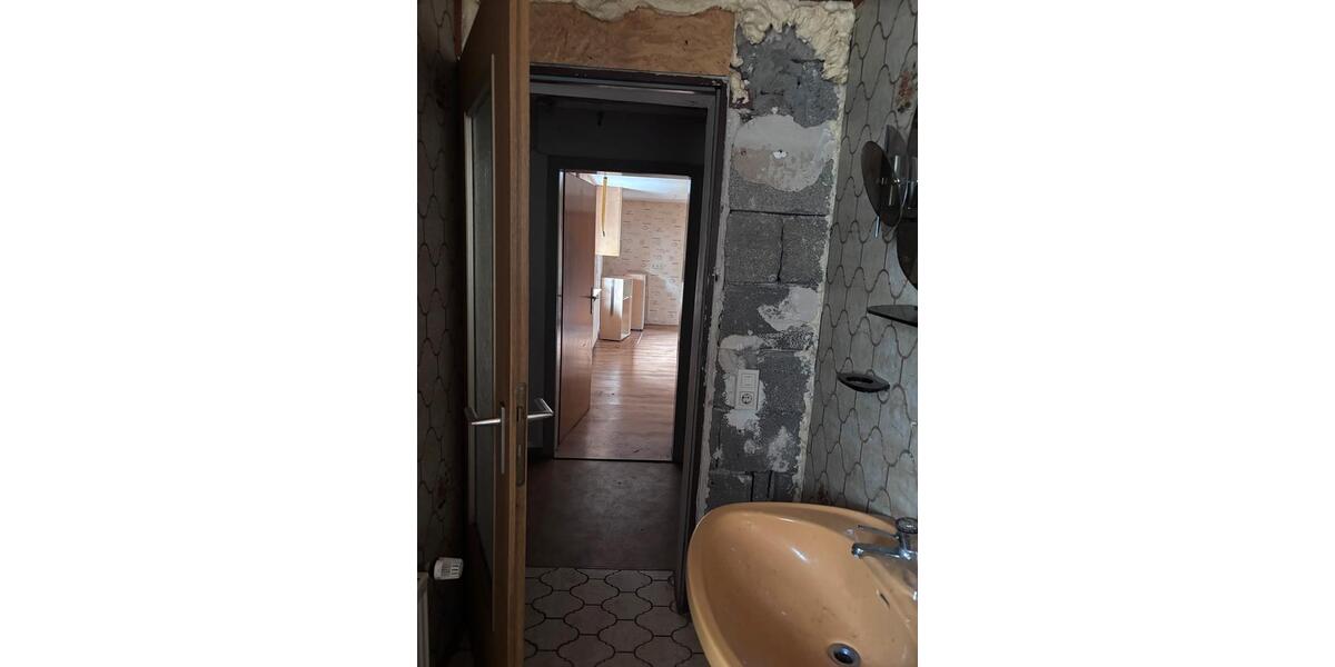 Einfamilienhaus Burbach - 6 Zimmer, 160 m&sup2;, 59.000&euro; | Angebot:26726855