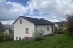 Einfamilienhaus Netphen - 5 Zimmer, 120 m&sup2;, 180.000&euro; | Angebot:26685868
