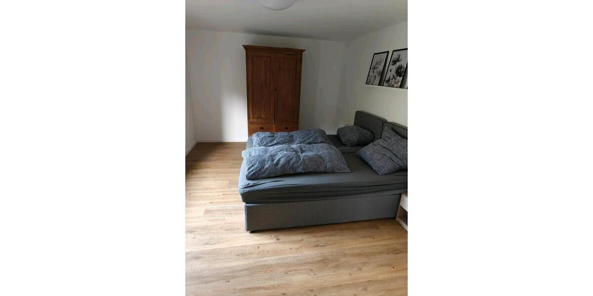 Etagenwohnung Kirchen (Sieg) - 1 Zimmer, 65 m&sup2;, 650&euro; | Angebot:25857564