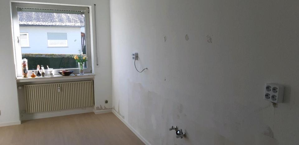 Erdgeschoßwohnung Haiger - 2 Zimmer, 75 m&sup2;, 650&euro; | Angebot:25650728