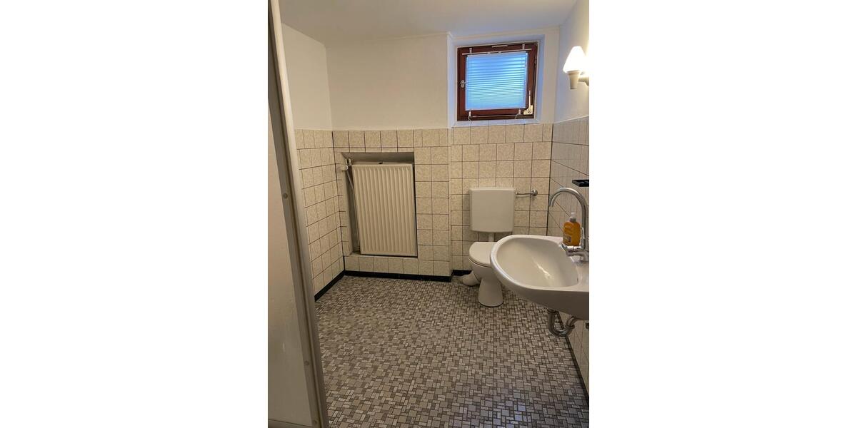 Einfamilienhaus Hachenburg - 7 Zimmer, 170 m&sup2;, 420.000&euro; | Angebot:25294518