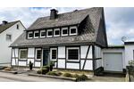 Einfamilienhaus Kirchhundem - 7 Zimmer, 170 m&sup2;, 240.000&euro; | Angebot:26890861