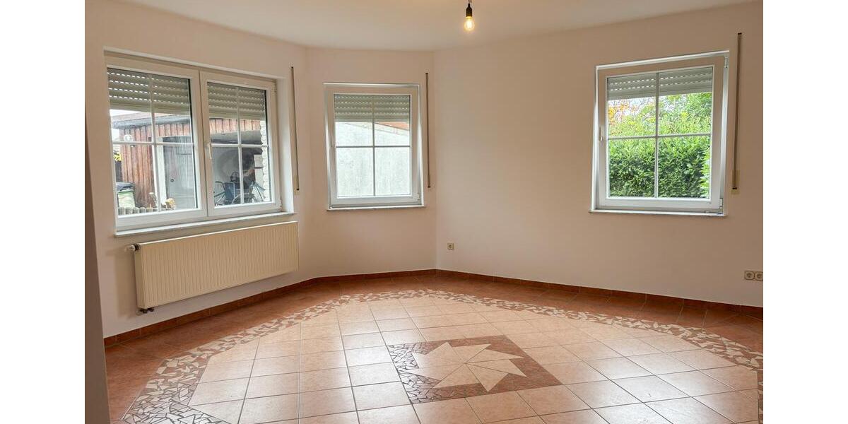 Etagenwohnung Waldbröl - 2 Zimmer, 61 m&sup2;, 600&euro; | Angebot:23327771