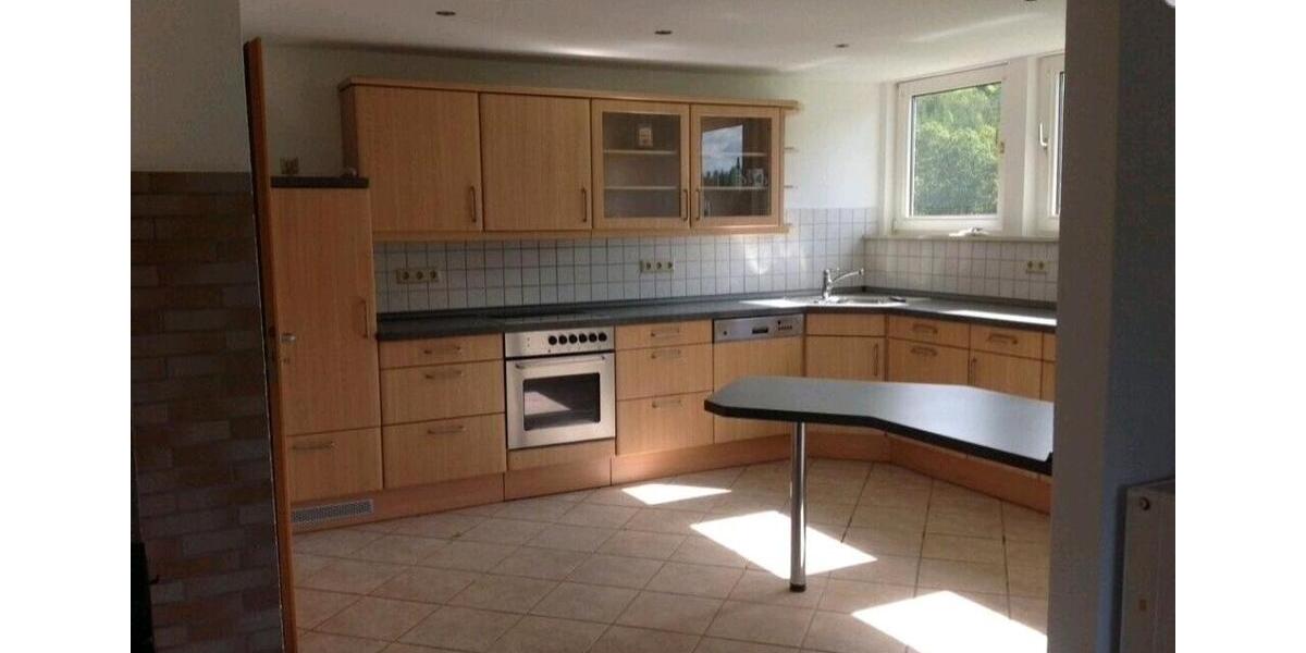 Dachgeschoßwohnung Siegen Kaan-Marienborn - 4 Zimmer, 100 m&sup2;, 880&euro; | Angebot:26613551