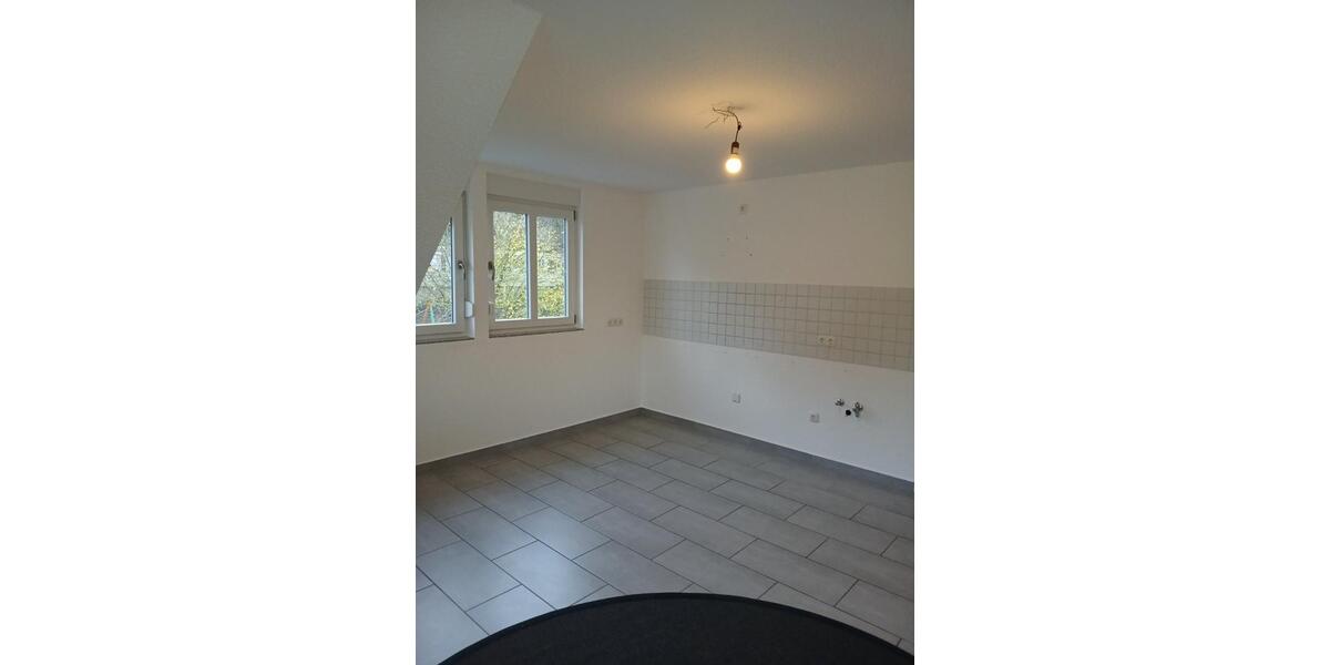 Dachgeschoßwohnung Siegen Kaan-Marienborn - 3 Zimmer, 88 m&sup2;, 940&euro; | Angebot:25714499