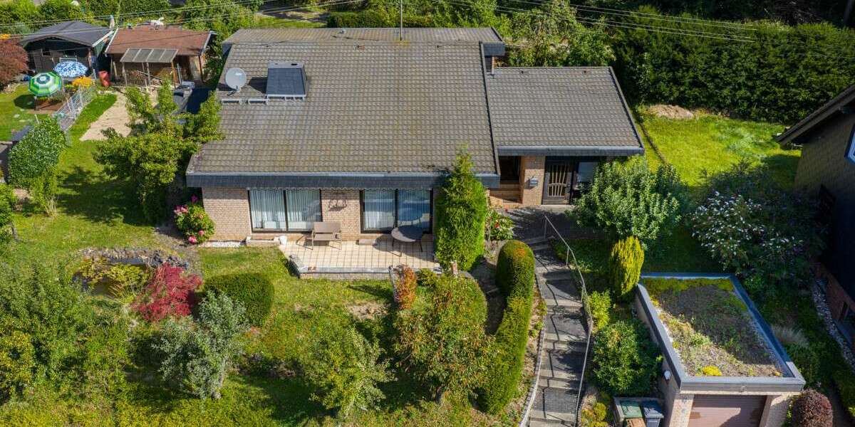 Einfamilienhaus Hachenburg - 5 Zimmer, 136 m&sup2;, 295.000&euro; | Angebot:25053747