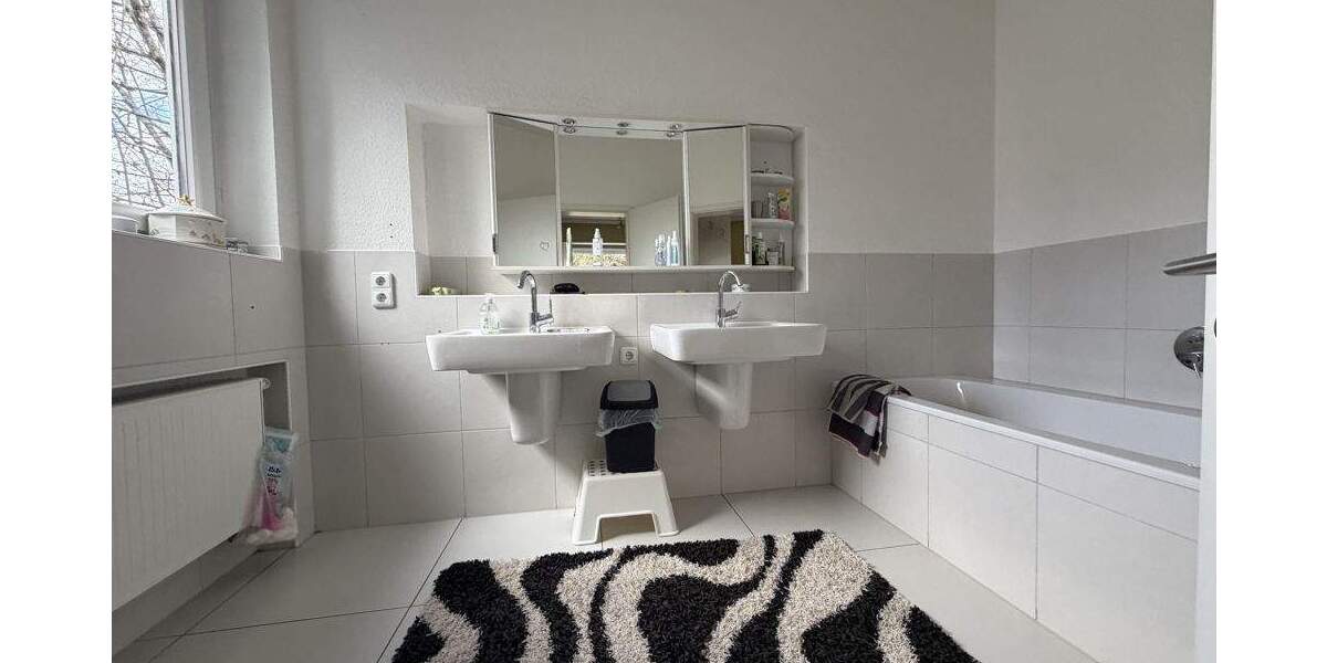 Einfamilienhaus Bad Marienberg - 5 Zimmer, 262 m&sup2;, 649.000&euro; | Angebot:25775956