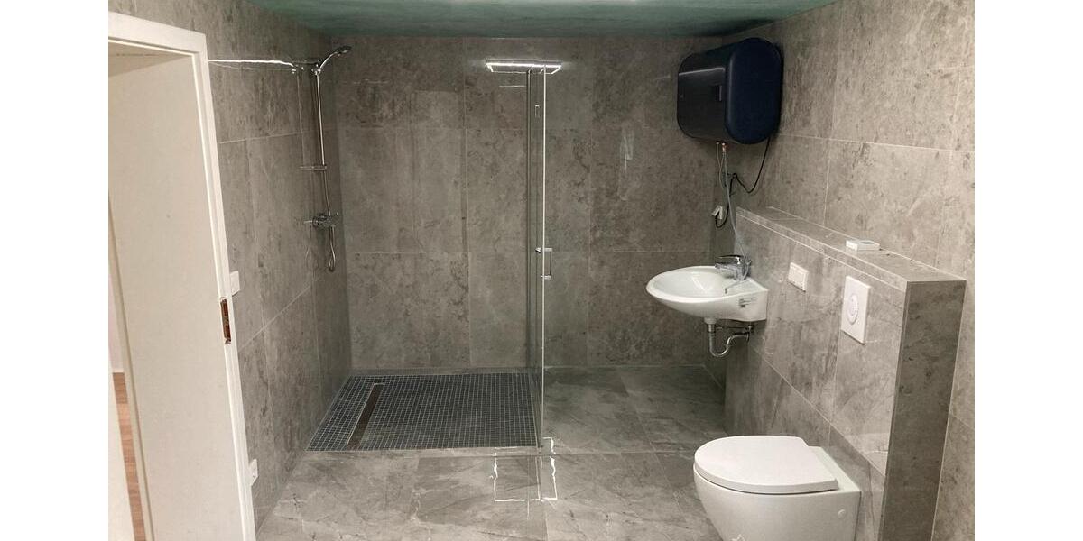 Doppelhaushälfte Siegen - 4 Zimmer, 123 m&sup2;, 1.000&euro; | Angebot:26025194