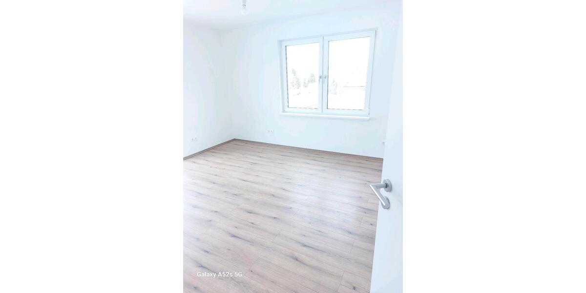 Etagenwohnung Olpe - 4 Zimmer, 110 m&sup2;, 950&euro; | Angebot:25274265