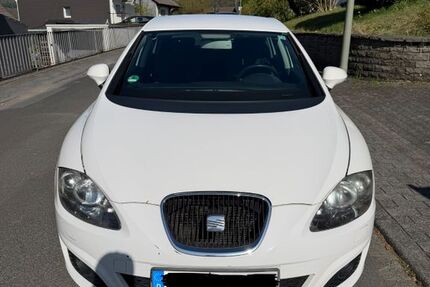 Seat Leon 140.000 km 3.800 &euro; Siegen 57072