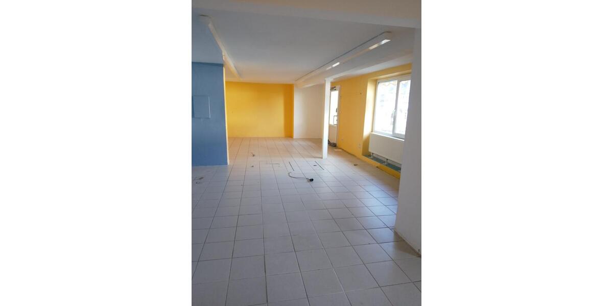 Doppelhaushälfte Malberg - 8 Zimmer, 160 m&sup2;, 145.000&euro; | Angebot:25393674