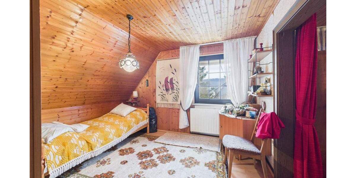 Einfamilienhaus Siegen Gosenbach - 4 Zimmer, 127 m&sup2;, 229.000&euro; | Angebot:25687324