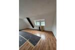 Dachgeschoßwohnung Siegen Dillnhütten - 2 Zimmer, 70 m&sup2;, 600&euro; | Angebot:26485677