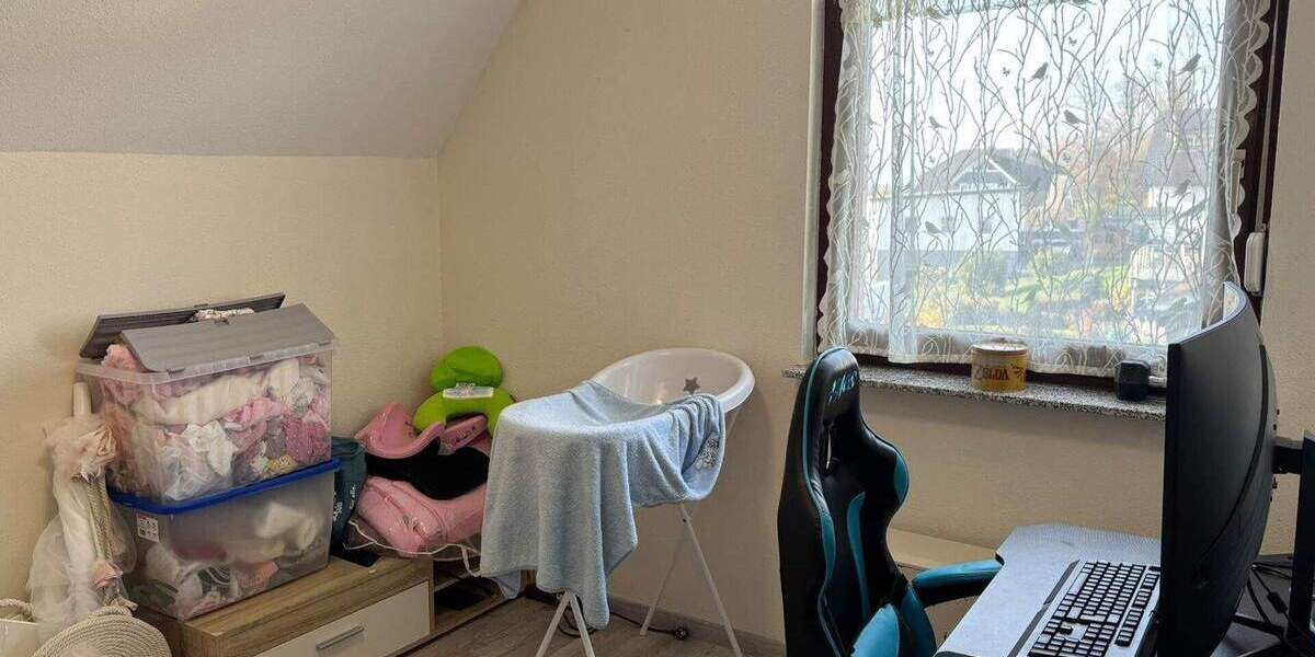 Einfamilienhaus Birken-Honigsessen Honigsessen - 6 Zimmer, 129 m&sup2;, 240.000&euro; | Angebot:25738121