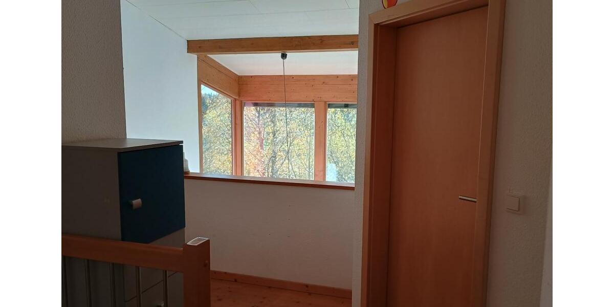 Einfamilienhaus Hilchenbach - 7 Zimmer, 155 m&sup2;, 339.000&euro; | Angebot:25751075