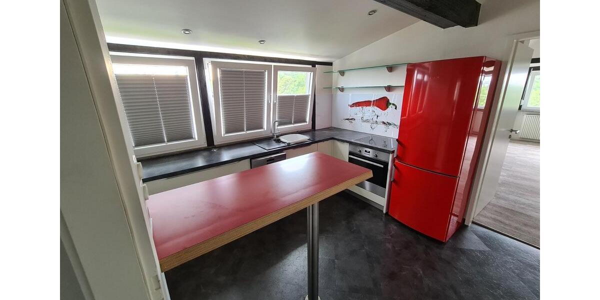 Dachgeschoßwohnung Hachenburg - 2.5 Zimmer, 73 m&sup2;, 660&euro; | Angebot:24237433