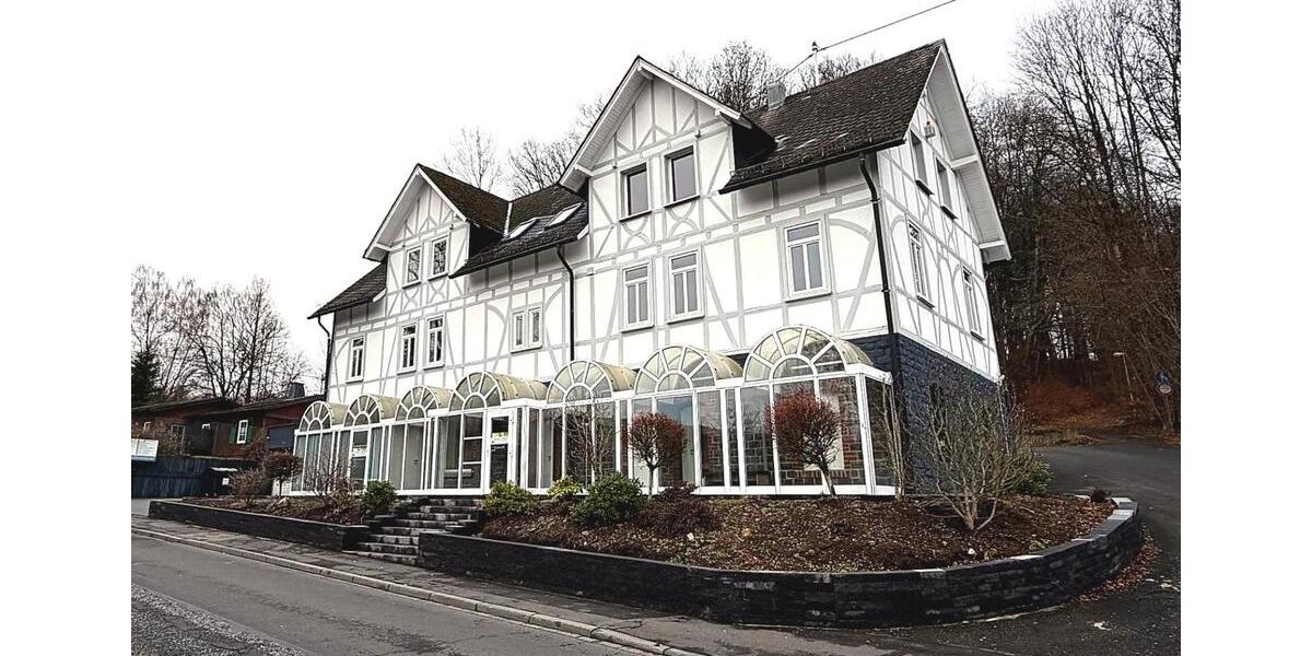 Mehrfamilienhaus, Wohnhaus Bad Marienberg (Westerwald) - 12 Zimmer, 607 m&sup2;, 1.200.000&euro; | Angebot:24950137