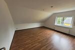 Dachgeschoßwohnung Wilnsdorf - 3 Zimmer, 78 m&sup2;, 510&euro; | Angebot:26669631
