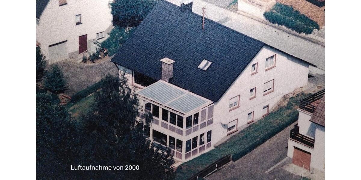 Einfamilienhaus Hilchenbach - 10 Zimmer, 300 m&sup2;, 300.000&euro; | Angebot:25982484