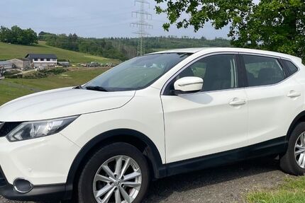 Nissan Qashqai 99.583 km 9.999 &euro; Morsbach 51597
