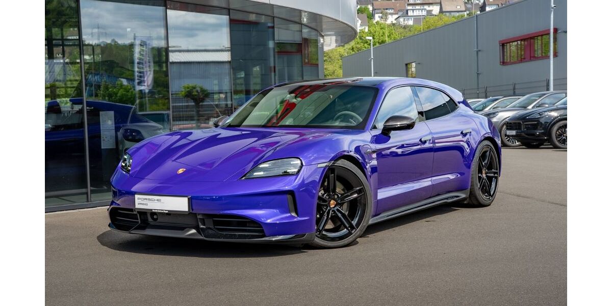 Porsche Taycan 24.196 km 123.700 &euro; Siegen 57080