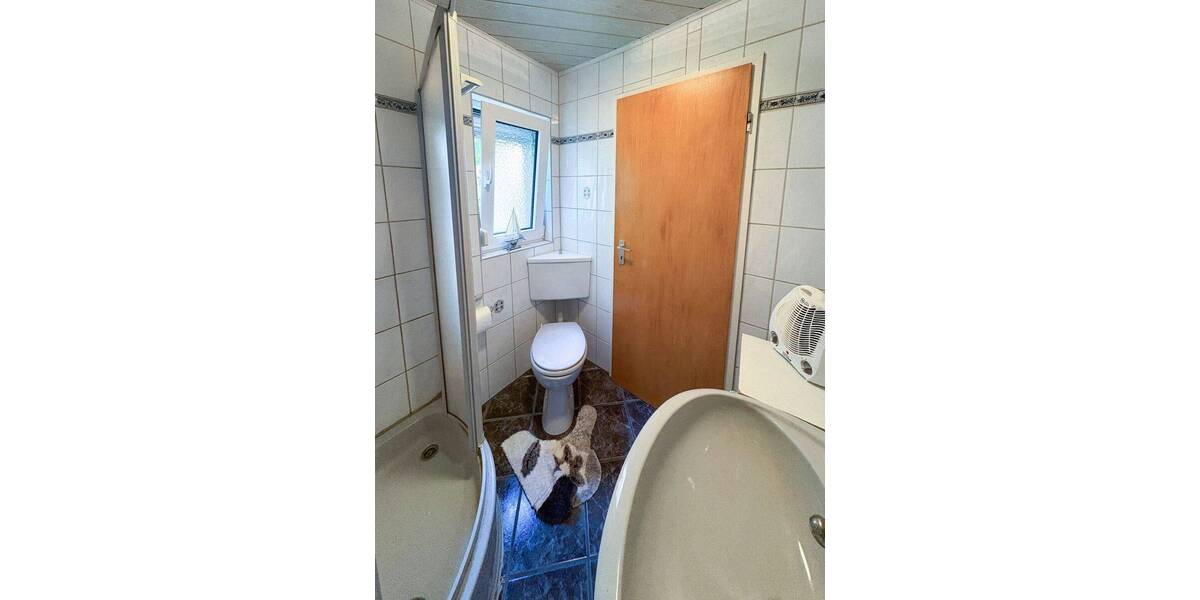 Einfamilienhaus Daaden - 7 Zimmer, 150 m&sup2;, 249.000&euro; | Angebot:25691816