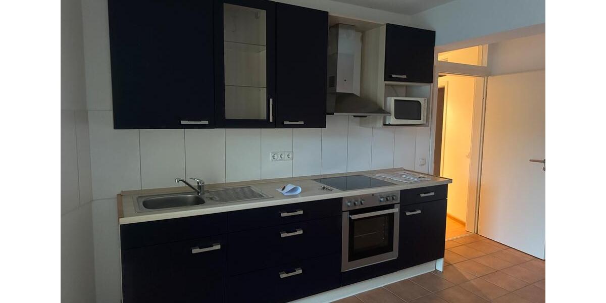 Etagenwohnung Siegen Dillnhütten - 2 Zimmer, 90 m&sup2;, 870&euro; | Angebot:25872740