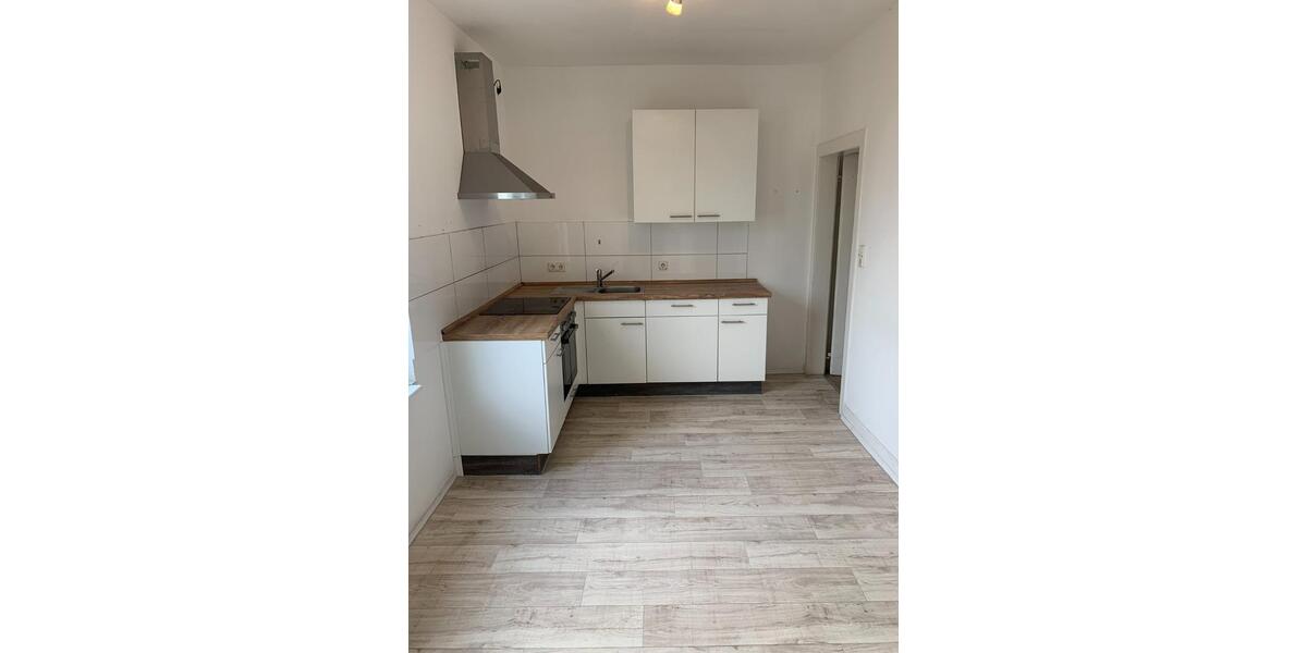 Mehrfamilienhaus, Wohnhaus Hilchenbach - 18 Zimmer, 440 m&sup2;, 445.000&euro; | Angebot:24980303